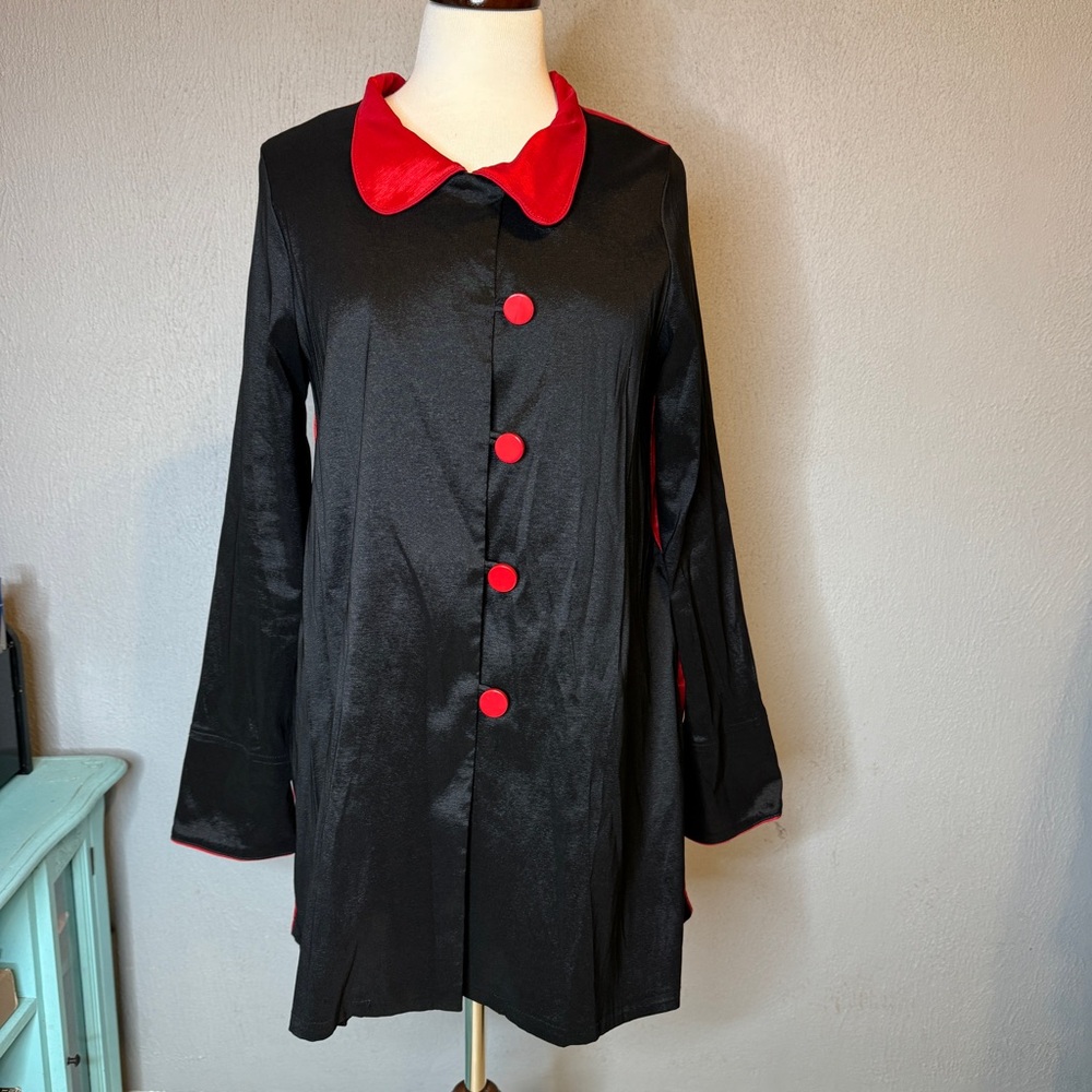 Design Today’s Song & Sung red and black button-down jacket size S/M
